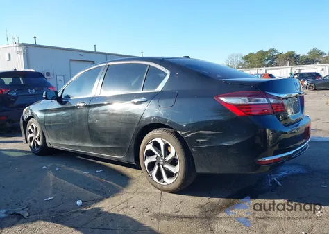 2017 Honda Accord Ex-L z USA, uszkodzony, nr VIN 1HGCR2F82HA162716